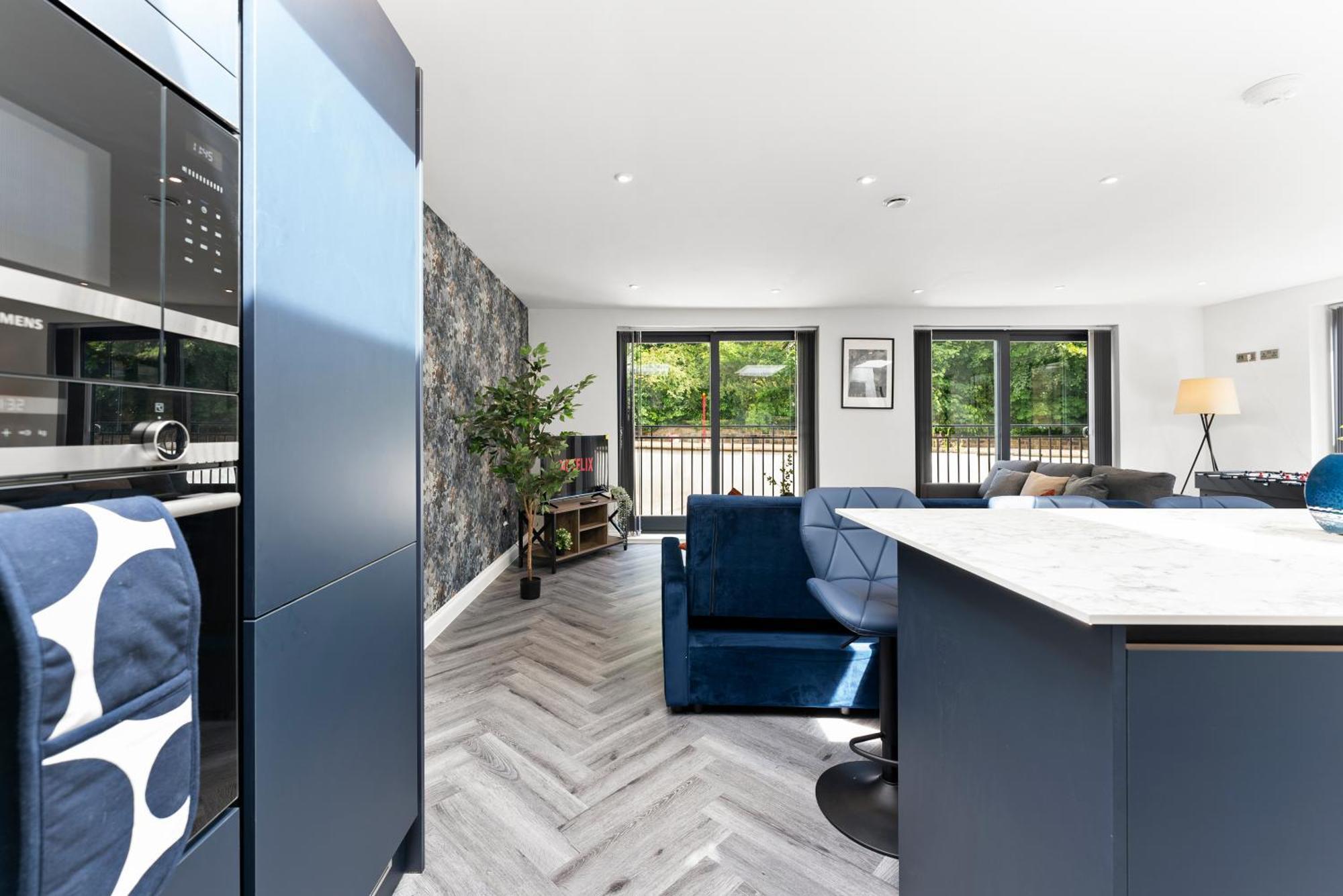 Stylish Large Leeds Apartment - Parking Exterior foto